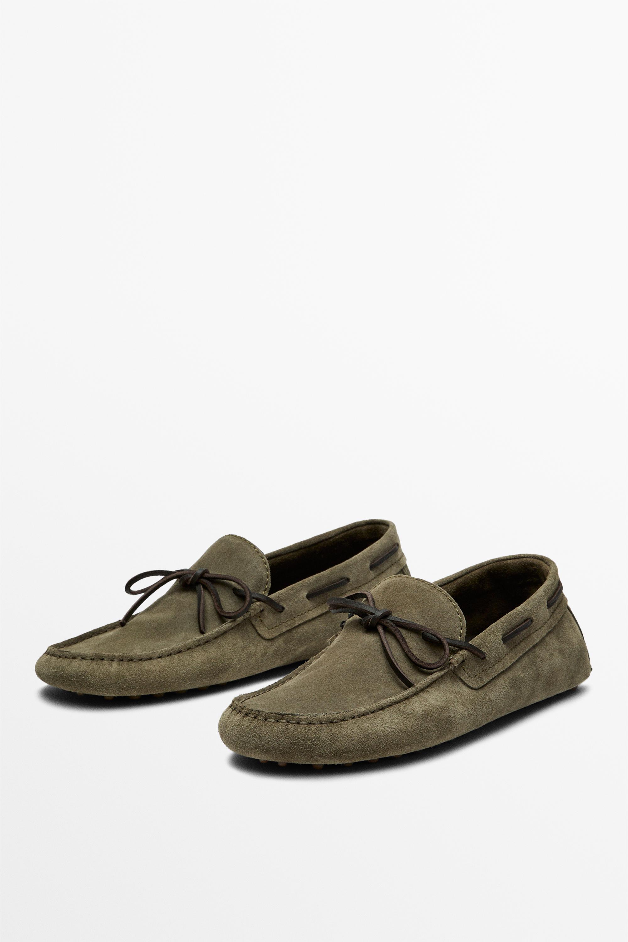 Soft leather loafers with tie